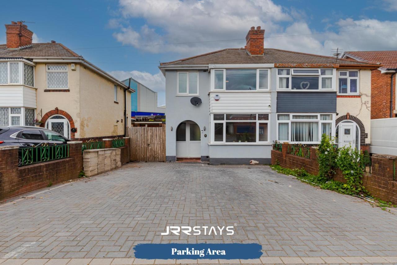 Tipton 3 Bedroom House Garden Sleeps 7 - Jrr Stays Coseley Exterior photo